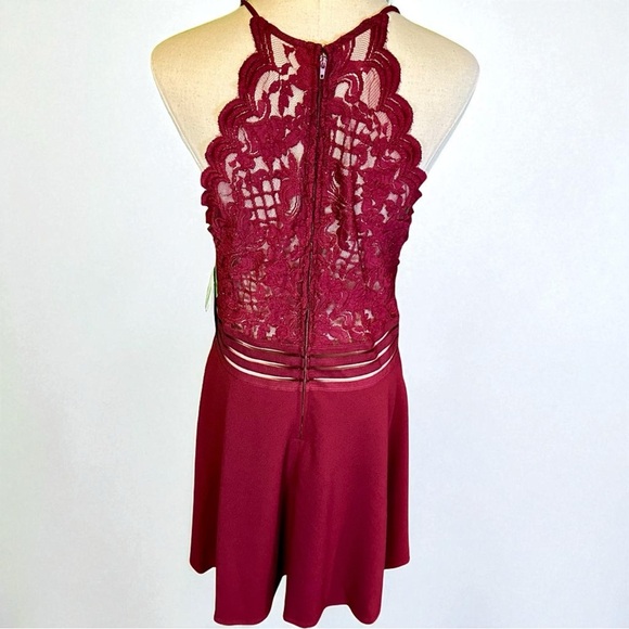 NWT City Studios Juniors ‘Illusion Fit and Flare Lace-Back Mini Dress’ in Ruby - Picture 10 of 15